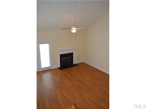 47 Signet Dr, Durham, NC 27704 photo 5