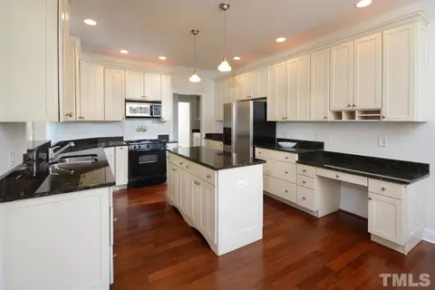 23 Pennington Pl, Durham, NC 27707 photo 3