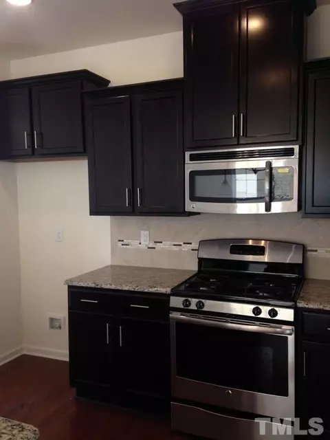 620 Briarcliff St, Apex, NC 27502 photo 5