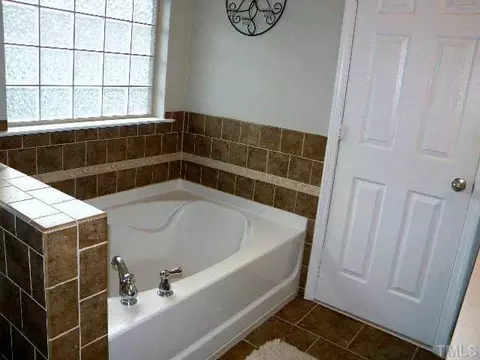 3010 Freeport Dr, Cary, NC 27519 photo 21
