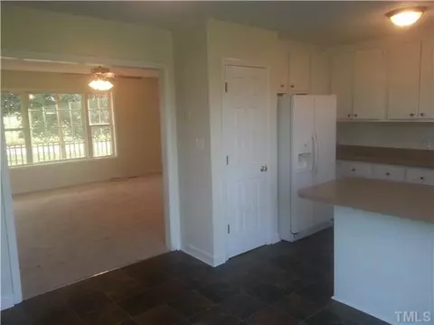 8768 Shaw Rd, Kenly, NC 27542 photo 9