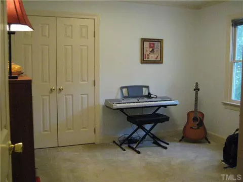 4023 Crown Hill Dr, Durham, NC 27707 photo 7