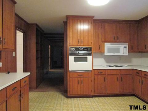 2319 Dawn Trl, Durham, NC 27712 photo 8