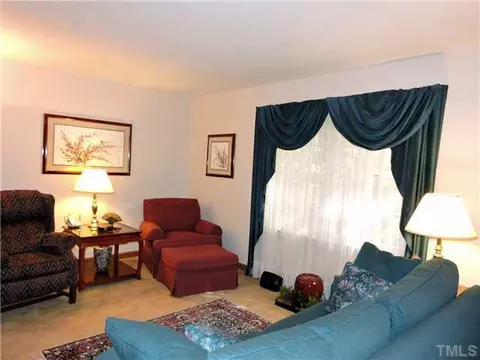 4209 Malvern Rd, Durham, NC 27707 photo 9
