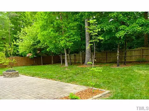 304 Ashburn Ln, Durham, NC 27703 photo 15