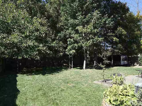 304 Ashburn Ln, Durham, NC 27703 photo 12