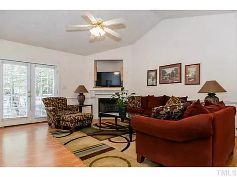 108 Aster Dr, Garner, NC 27529 photo 2