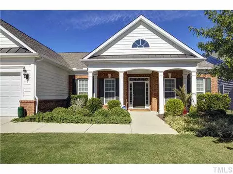 110 Beckingham Loop, Cary, NC 27519 photo 2