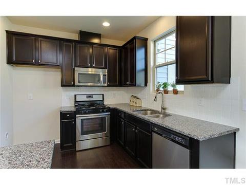 134 Constitution Dr, Durham, NC 27705 photo 5