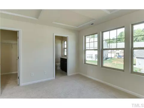 128 Constitution Dr, Durham, NC 27705 photo 6
