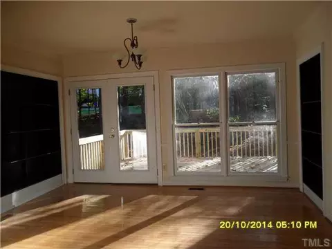 106 Juniper Ct, Carrboro, NC 27510 photo 9