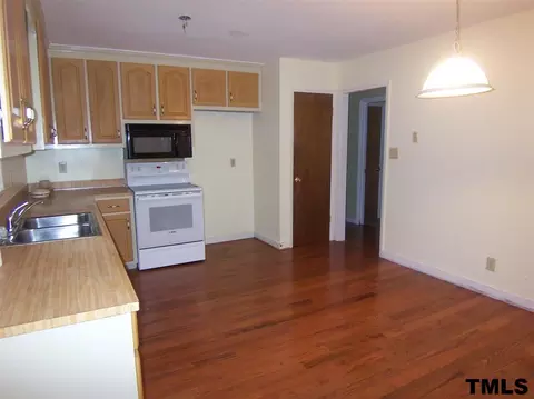 6115 Baird St, Durham, NC 27712 photo 5