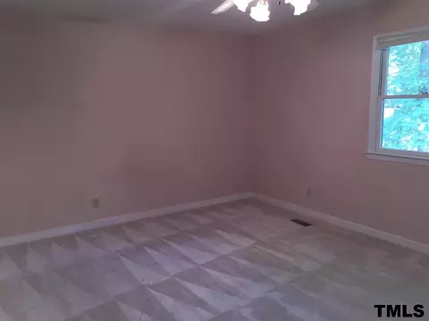 6115 Baird St, Durham, NC 27712 photo 6