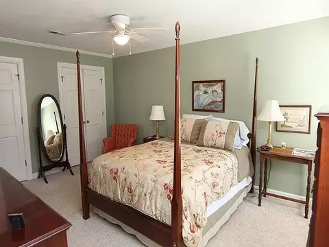 6620 Ladd Dr, Durham, NC 27712 photo 9