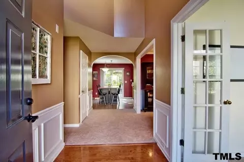 226 Newberry Ln, Durham, NC 27703 photo 2