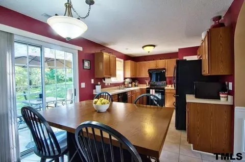226 Newberry Ln, Durham, NC 27703 photo 8