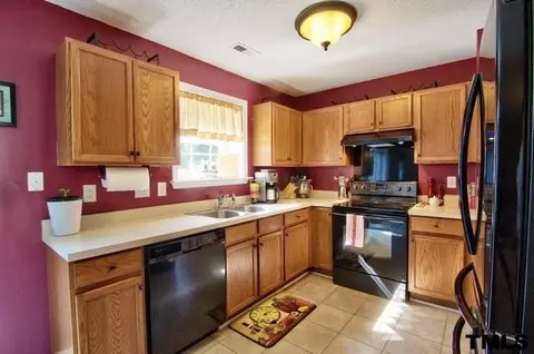 226 Newberry Ln, Durham, NC 27703 photo 6