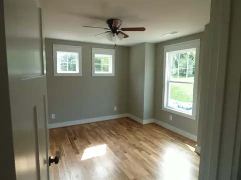 122 Hillside Ave, Durham, NC 27707 photo 9