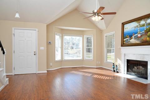 4517 Emmit Dr, Raleigh, NC 27604 photo 3