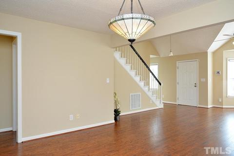 4517 Emmit Dr, Raleigh, NC 27604 photo 10