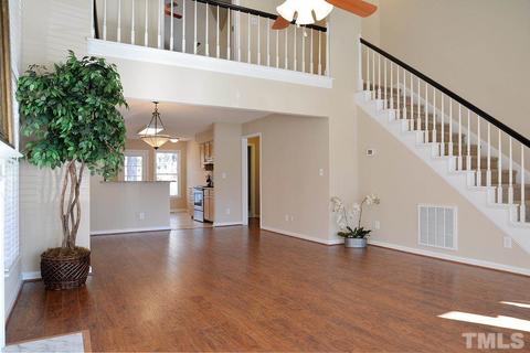 4517 Emmit Dr, Raleigh, NC 27604 photo 4