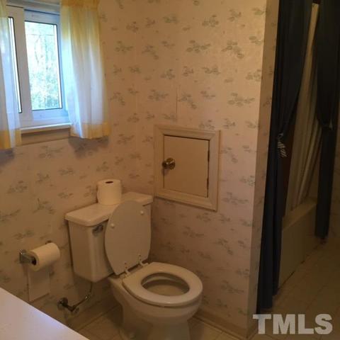 889 Old Durham Rd, Roxboro, NC 27573 photo 14