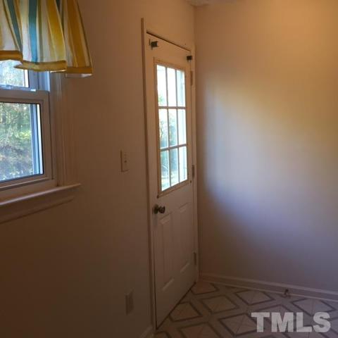 889 Old Durham Rd, Roxboro, NC 27573 photo 15