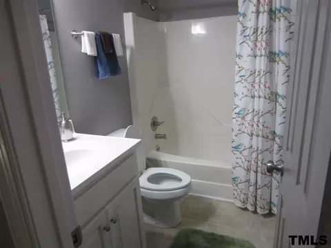 202 Pine View Dr, Erwin, NC 28339 photo 7