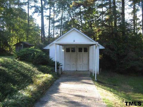 706 Lindley Dr, Durham, NC 27703 photo 7