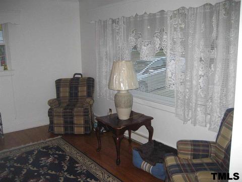 706 Lindley Dr, Durham, NC 27703 photo 9
