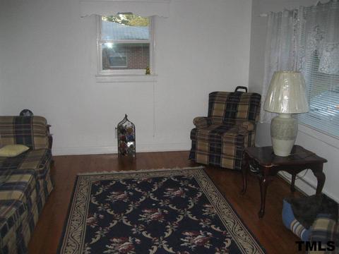 706 Lindley Dr, Durham, NC 27703 photo 8