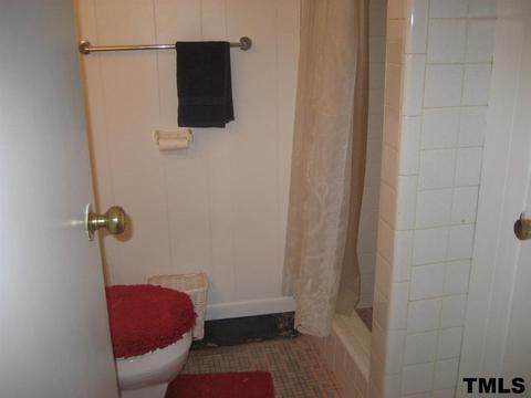 706 Lindley Dr, Durham, NC 27703 photo 24
