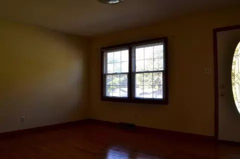 3818 Hamlin Rd, Durham, NC 27704 photo 5