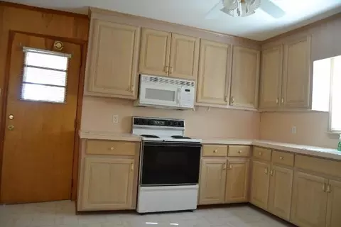 3818 Hamlin Rd, Durham, NC 27704 photo 3