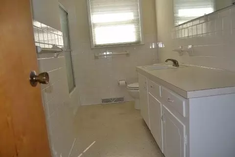 3818 Hamlin Rd, Durham, NC 27704 photo 7