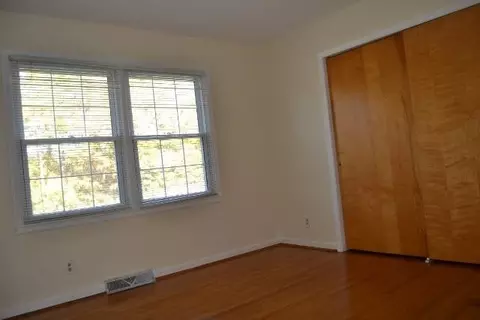 3818 Hamlin Rd, Durham, NC 27704 photo 10
