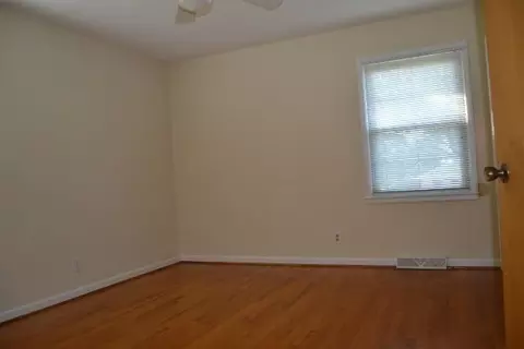 3818 Hamlin Rd, Durham, NC 27704 photo 8