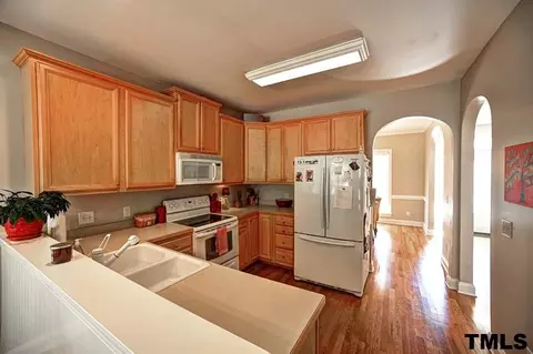 420 Longbourn Dr, Wake Forest, NC 27587 photo 5