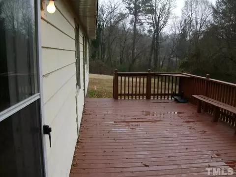 1810 Primrose Pl, Durham, NC 27707 photo 3