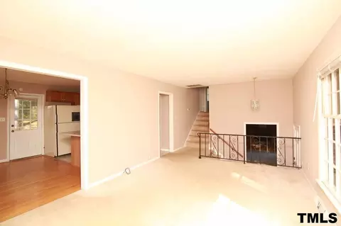 411 E Rowan St, Raleigh, NC 27609 photo 2