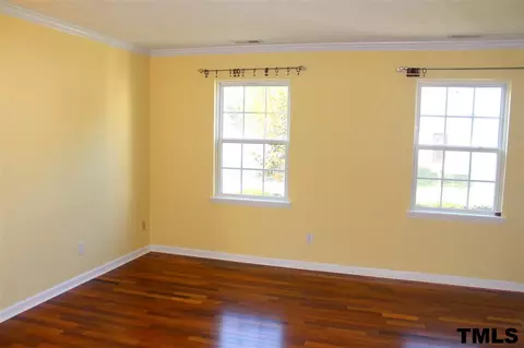 2824 Bombay Dr, Durham, NC 27703 photo 5