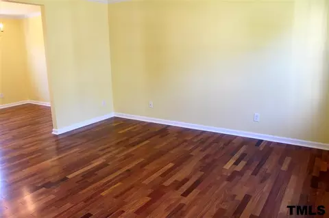 2824 Bombay Dr, Durham, NC 27703 photo 4