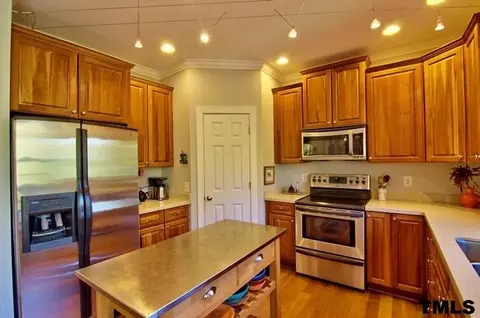 2710 Ashland Dr, Durham, NC 27705 photo 10