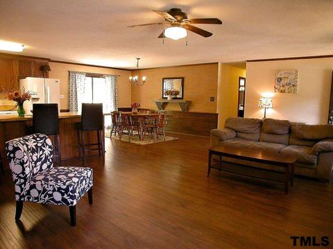 4305 Pickwick Dr, Raleigh, NC 27613 photo 6