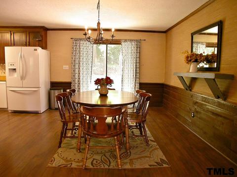 4305 Pickwick Dr, Raleigh, NC 27613 photo 13