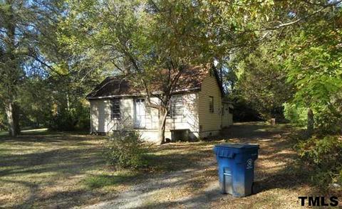 3232 Dearborn Dr, Durham, NC 27704 photo 2