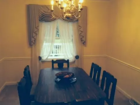 212 W Stevens St, Smithfield, NC 27577 photo 4