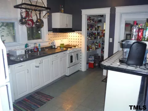 17 Enterprise St, Raleigh, NC 27607 photo 2