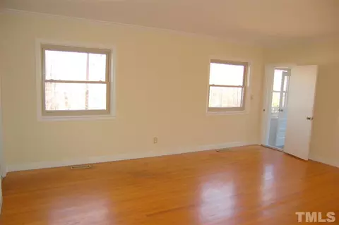 409 Goodwin Rd, Durham, NC 27712 photo 11