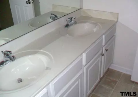 3304 Genlee Dr, Durham, NC 27703 photo 8